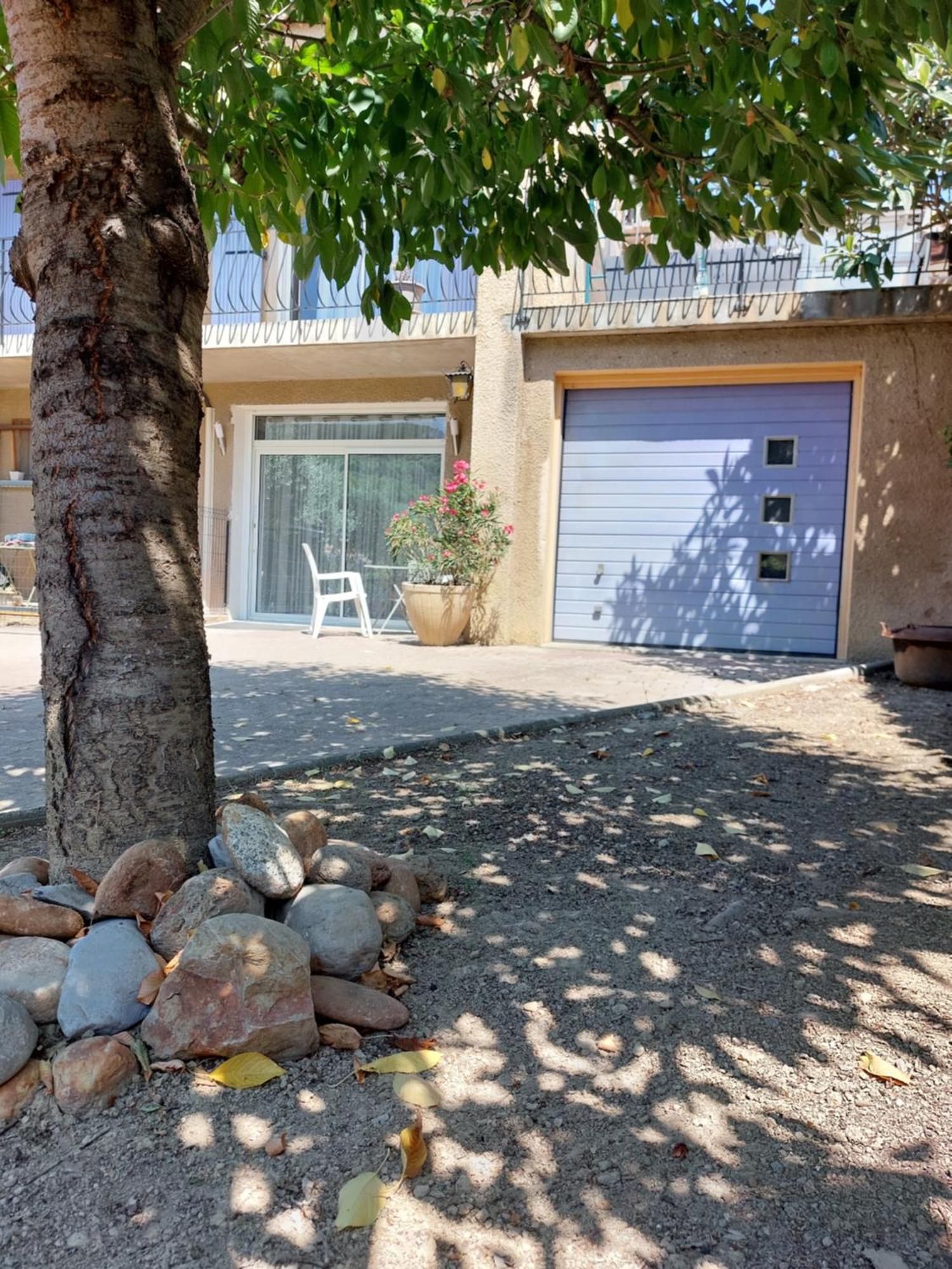 Souvenirs De Provence, Charmant Appartement Neuf 3 Etoiles 디뉴레뱅 외부 사진