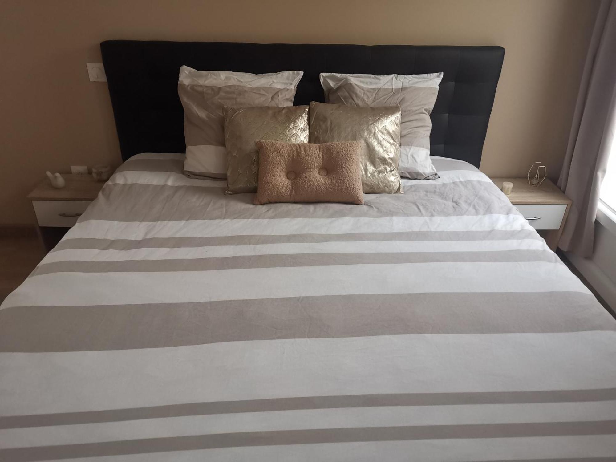 Souvenirs De Provence, Charmant Appartement Neuf 3 Etoiles 디뉴레뱅 외부 사진